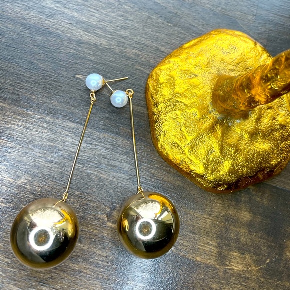 New ~ Gold Glass Bubbles Earrings - Picture 3 of 7